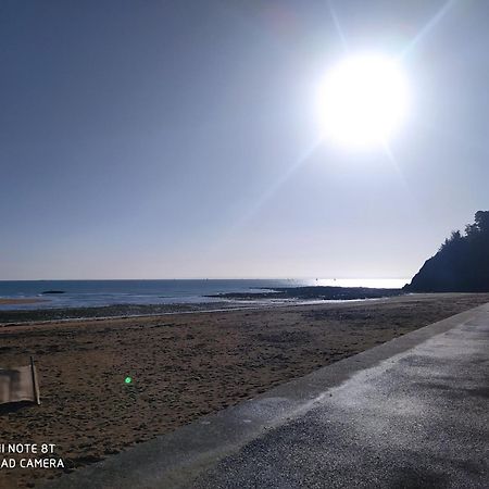 Maisonnette De Bord De Mer Étables Екстериор снимка