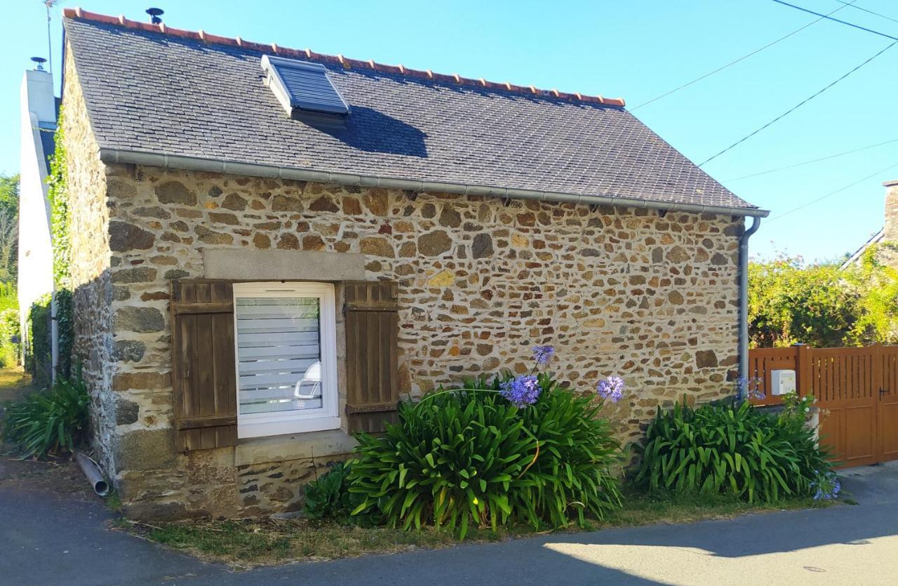Maisonnette De Bord De Mer Étables Екстериор снимка